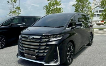 Toyota New Vellfire 2.5 2024 Pilot Seat 